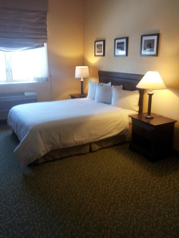 Belvedere Inn Schenectady - Albany Room photo